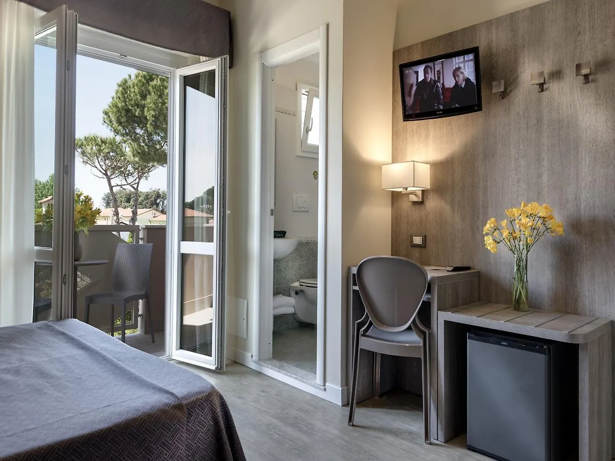 Hotel Azzurra Marina di Pietrasanta Italien